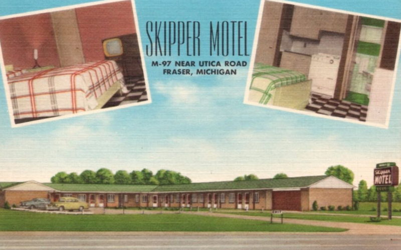 Starlite Motel (Skipper Motel) - Vintage Postcard